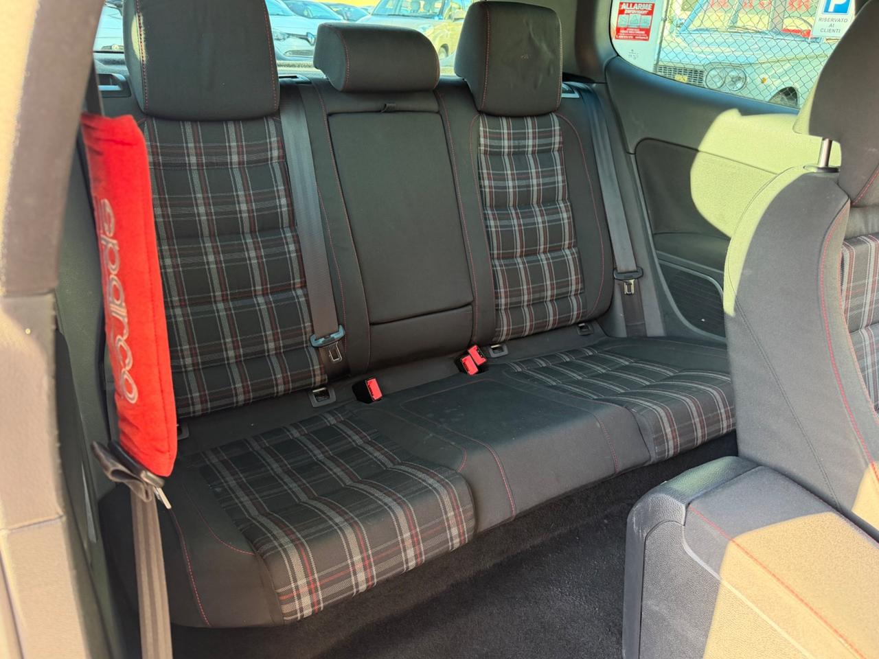 Volkswagen Golf 2.0 TSI 3p. GTI