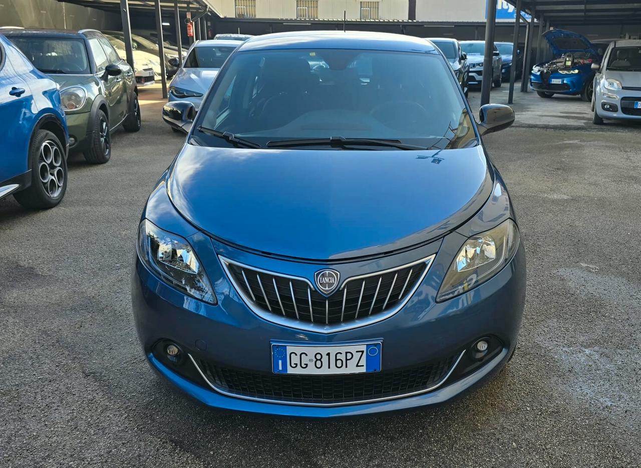 Lancia Ypsilon 1.0 FireFly 5 porte S&S Hybrid Ecochic Gold