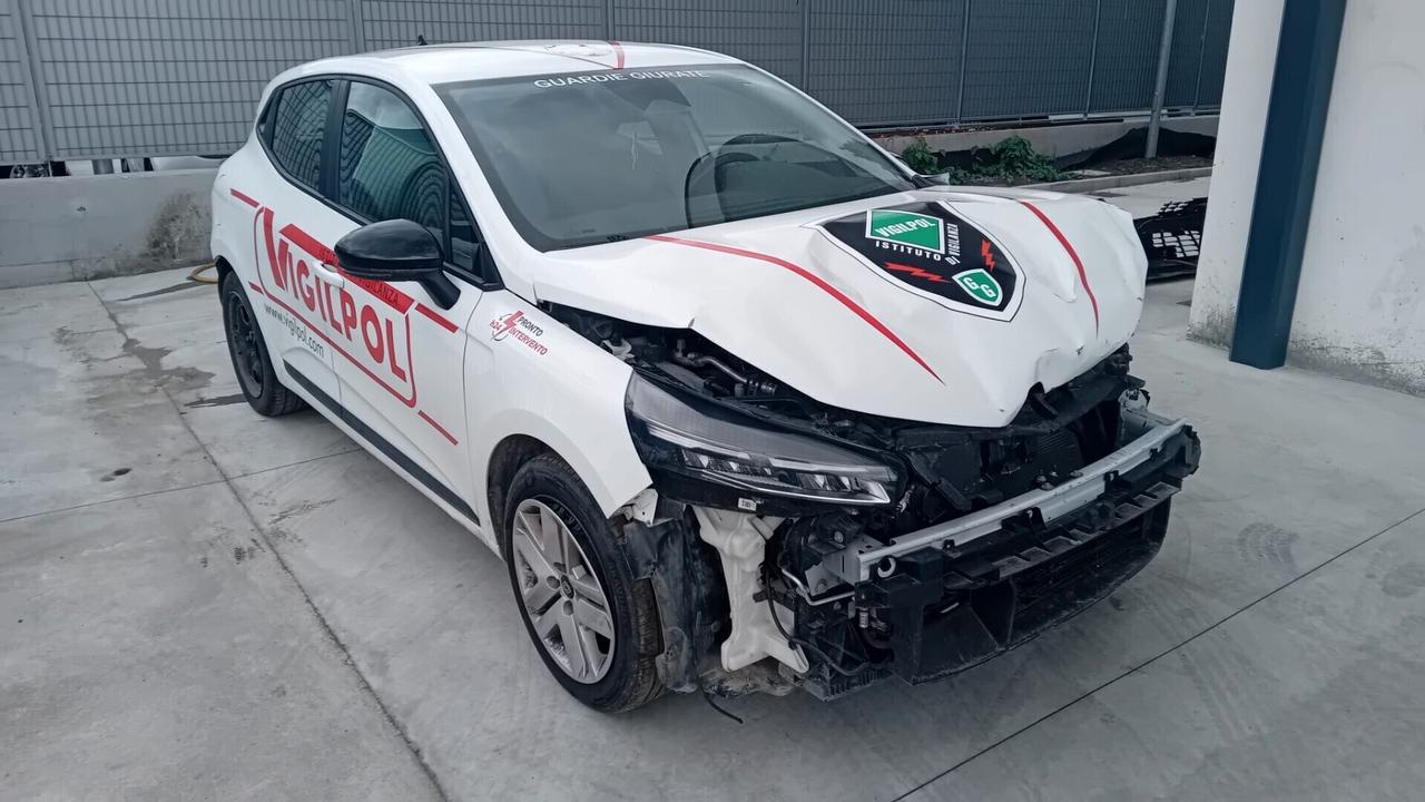 Renault Clio Blue dCi 100 CV 5 porte Evolution poco sinistrata