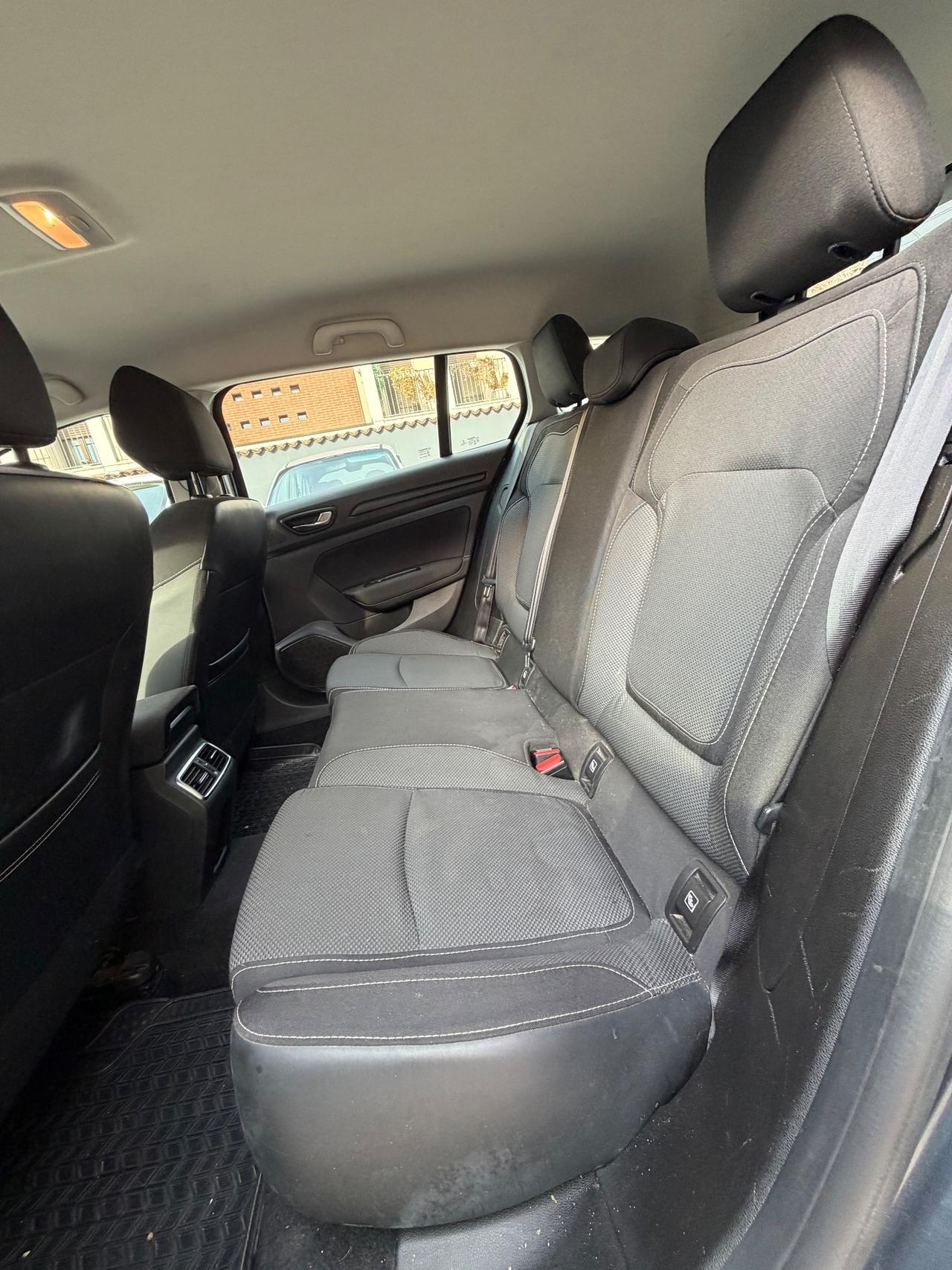 Renault Megane Mégane Sporter Blue dCi 115 CV Duel2