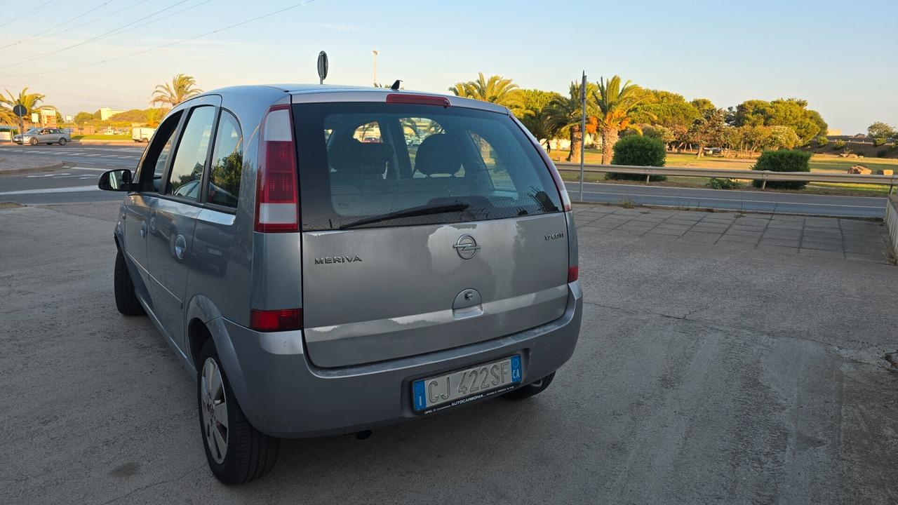Opel Meriva 1.7 CDTI 101CV Cosmo