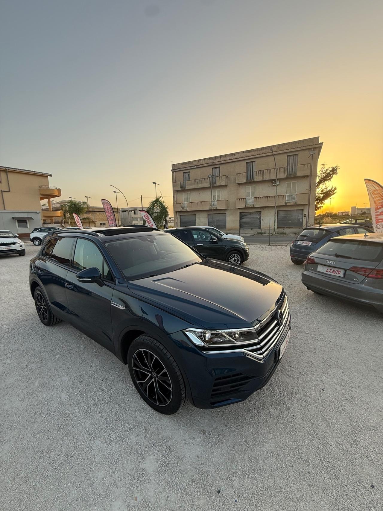 Volkswagen Touareg 3.0 V6 TDI SCR Elegance