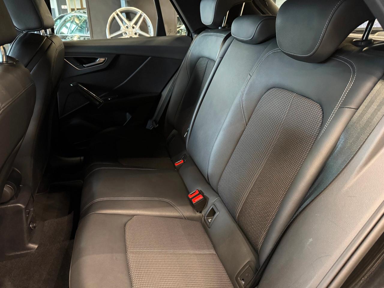 AUDI Q2 Q2 35 TDI S tronic S line Edition
