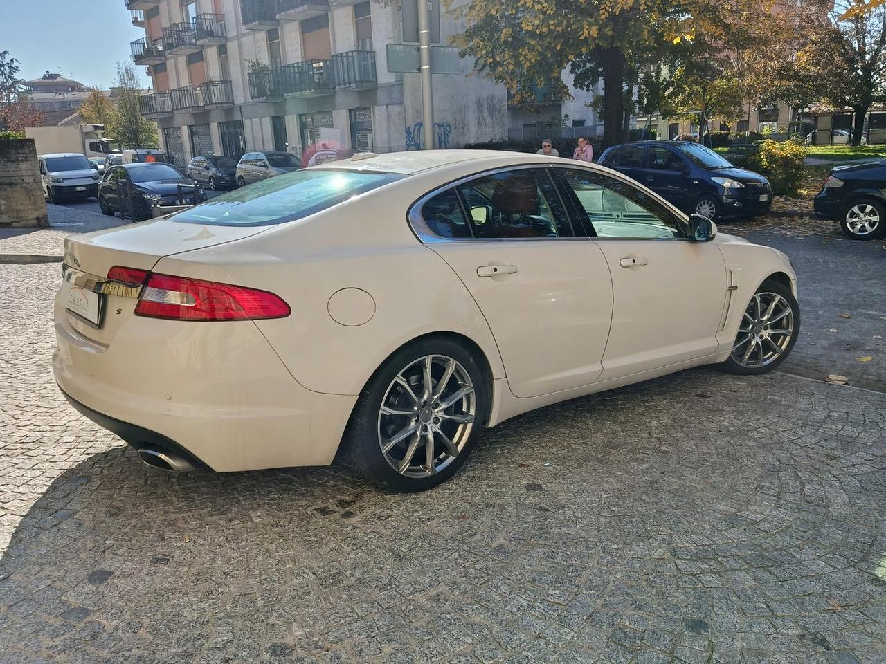Jaguar XF Portfolio 3.0 D S #7681