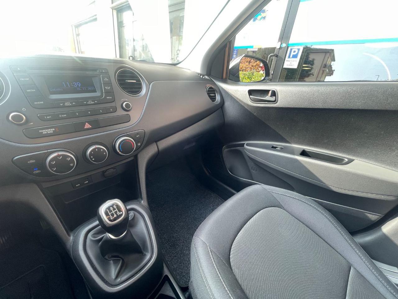 HYUNDAI i10 1.0 MPI unico proprietario