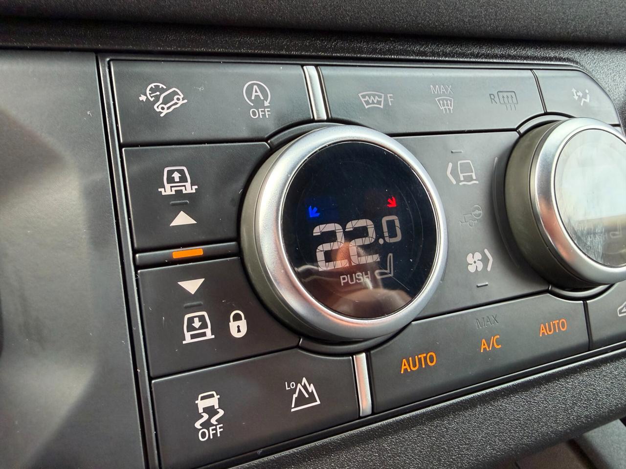 Land Rover Defender 110 3.0D I6 250 CV AWD GANCIO TRAINO