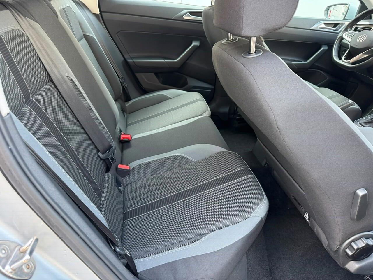 Volkswagen Polo 1.0 TSI DSG Style*EURO6*NEOPATENTATI