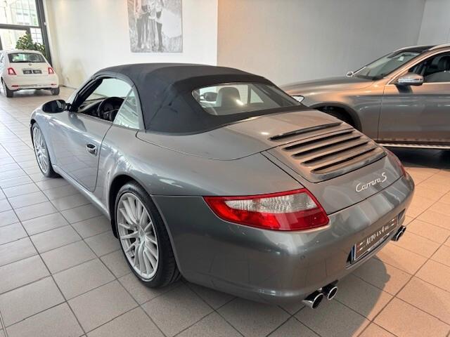 Porsche 911 Carrera S Cabriolet