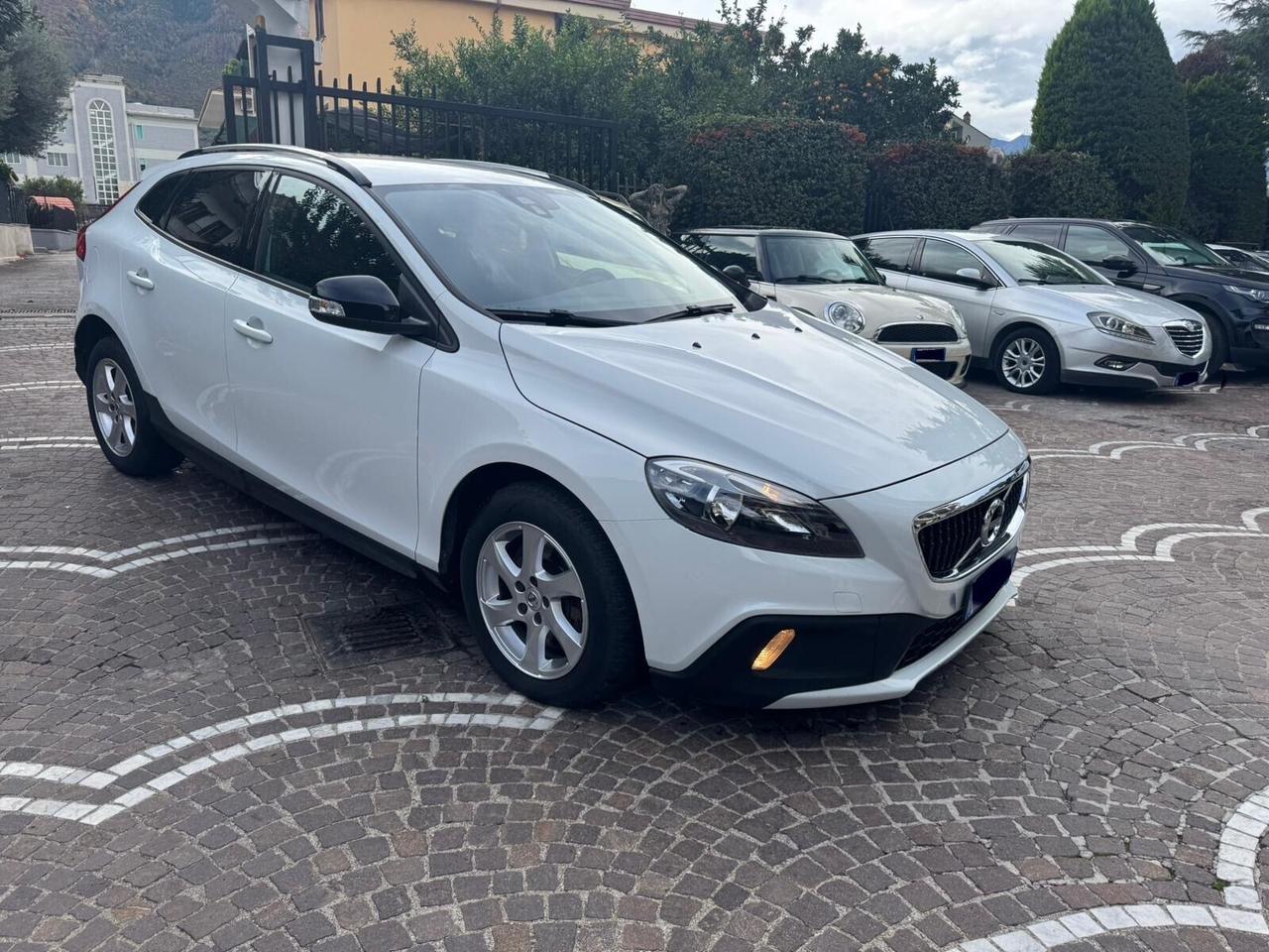 Volvo V40 Cross Country V40 Cross Country D2 Geartronic Business N1