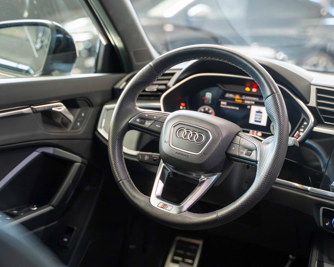 Audi Q3 SPB 40 TDI quattro S tronic line edition IDENTITY/SONOS/PELLE