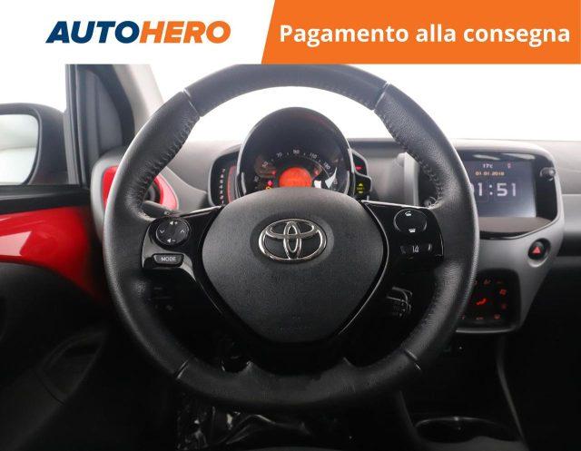 TOYOTA Aygo Connect 1.0 VVT-i 72 CV 5 porte x-play