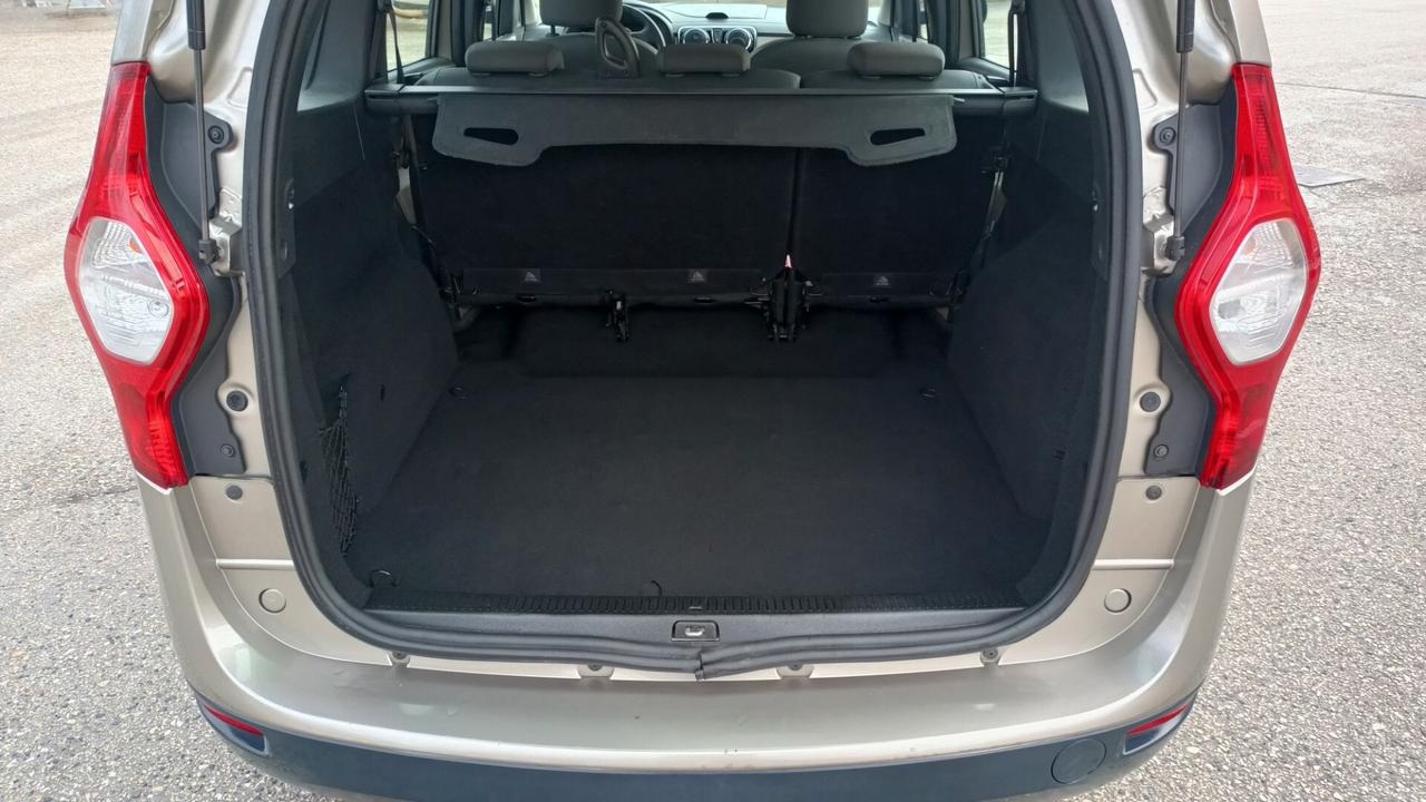 Dacia Lodgy 1.6 benzina/metano km 142.500 pari al nuovo