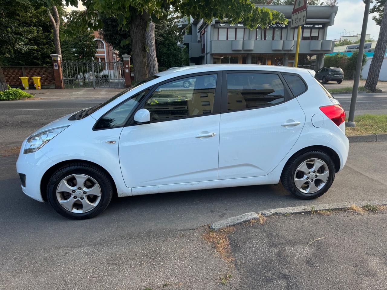 Kia Venga 1.4 CRDi 90CV neopaten garanzia 12 mesi