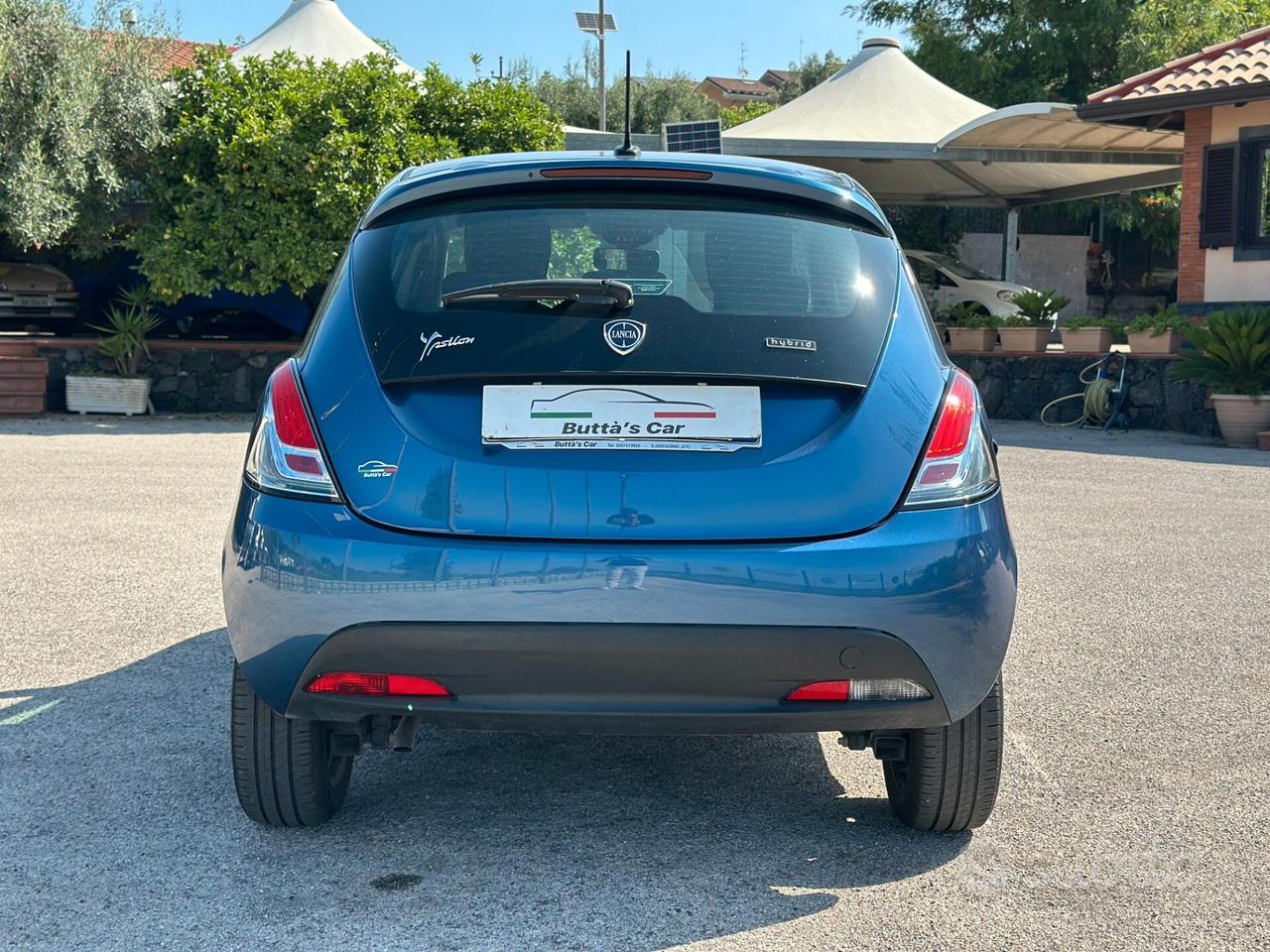 Lancia Ypsilon 1.0 FireFly 5 porte S&S Hybrid