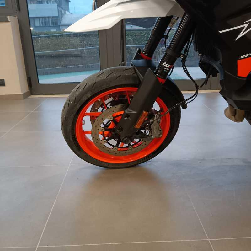 KTM 890 SMT - 2025