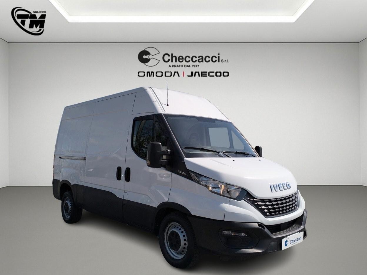 IVECO DAILY 2.3 HPT PM-TM Furgone * 31 000 KM *