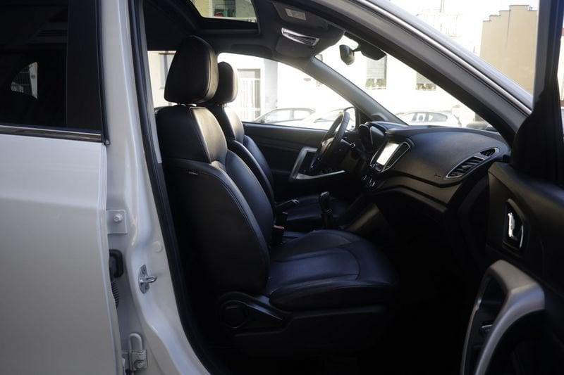 DR AUTOMOBILES dr6 DR AUTOMOBILES dr6 Sport 1.5 Turbo Bi-Fuel GPL TETTO PANORAMICO Unicoproprietario