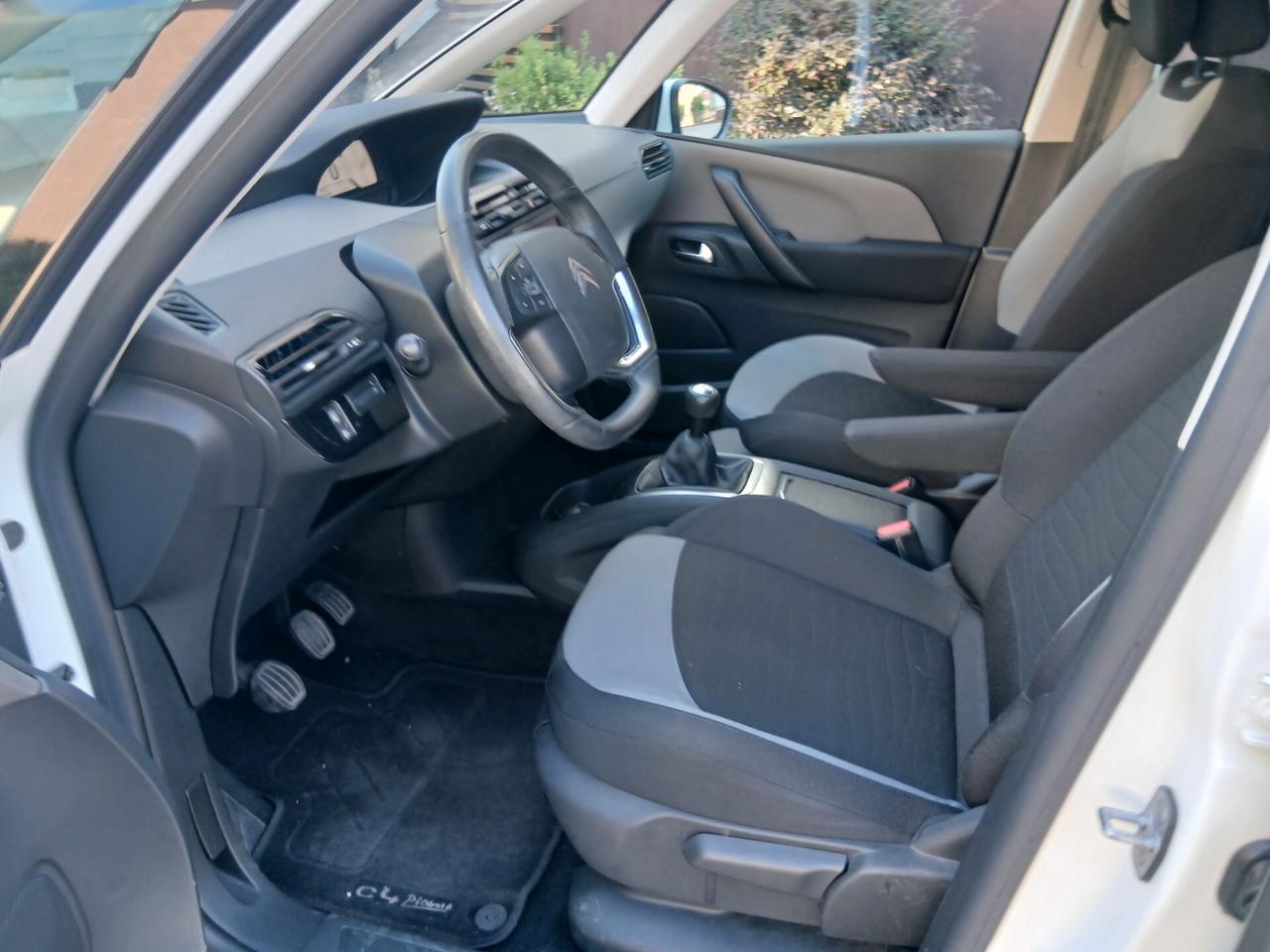 Citroen C4 Picasso 1.6 e-HDi 115 Exclusive TUA a € 199 mese