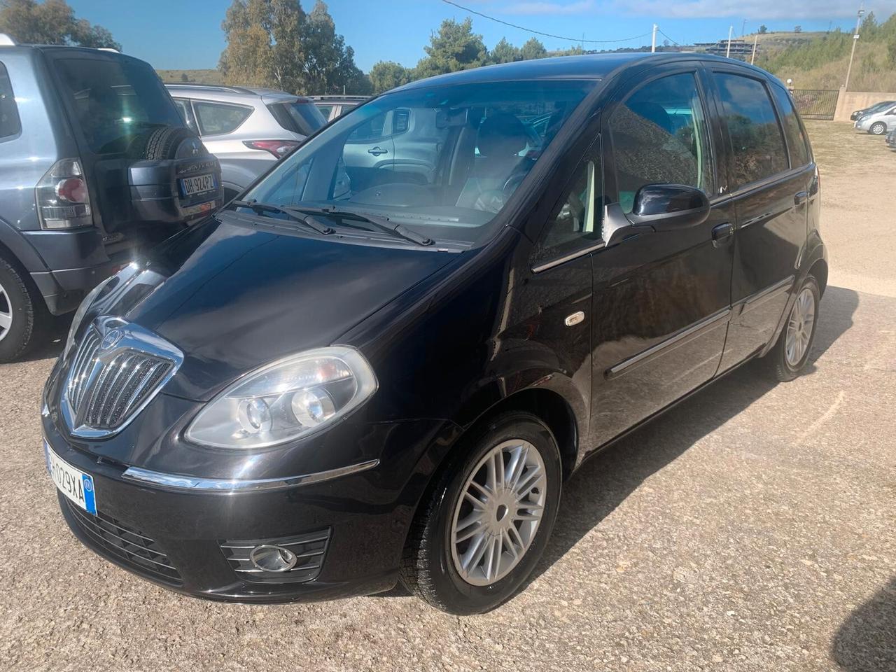 Lancia MUSA 1.4 16V Gold - 2011