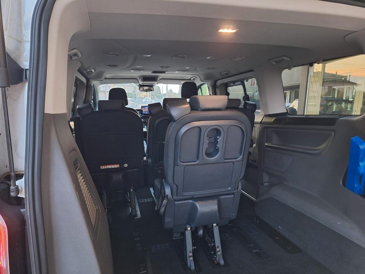 Ford Tourneo Custom AUTOCARRO 6 POSTI 320 2.0 EcoBlue 130CV PL Titanium