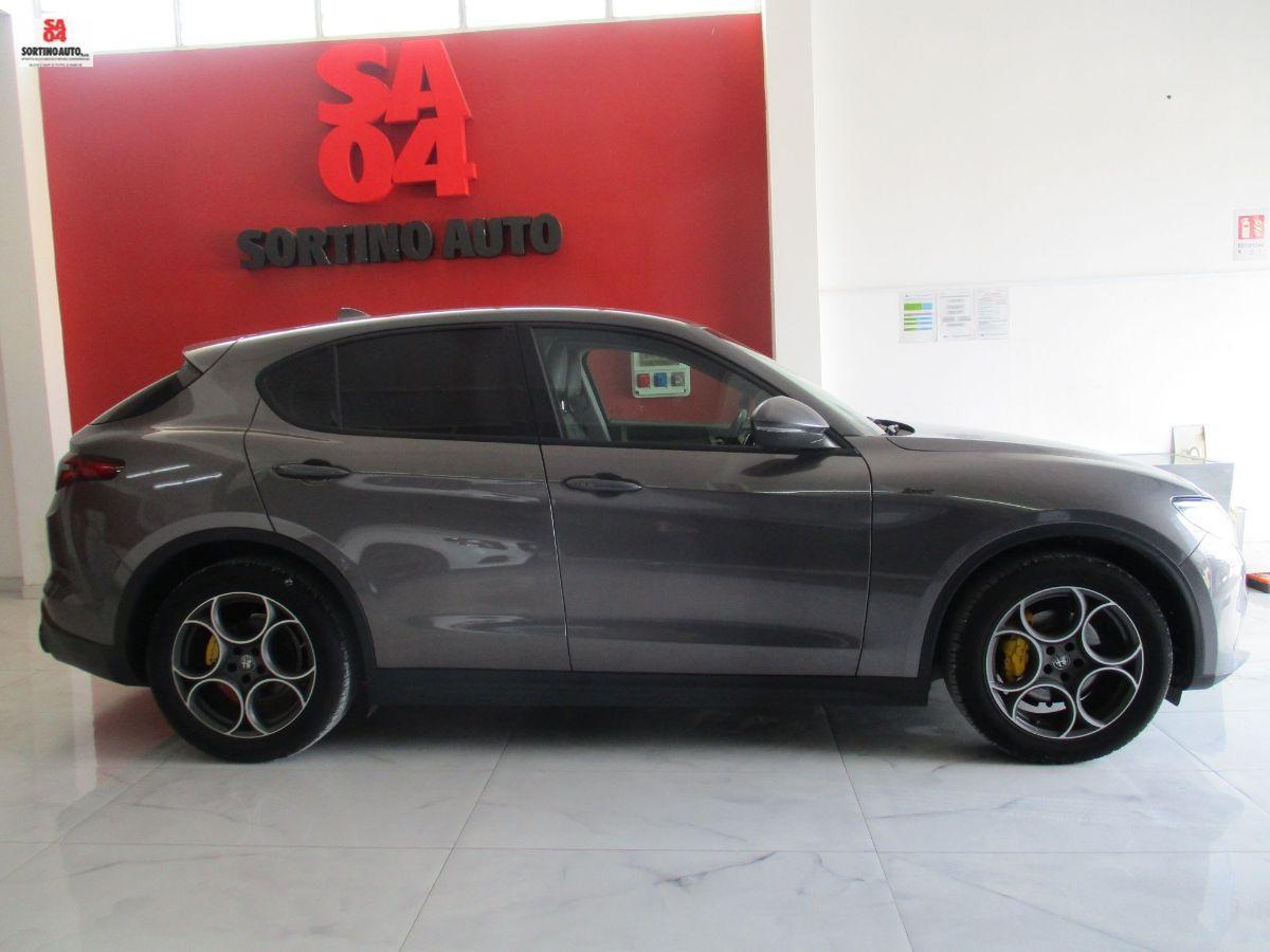 A.R.Stelvio 2.2 T.diesel 190CV AT8 RWD SPRINT 2021