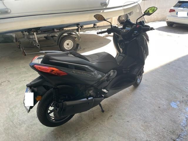 Yamaha X-Max 300 TECH MAX