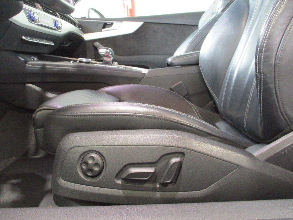 Audi A5 Cabrio 40 TFSI S tronic Sport S-LINE