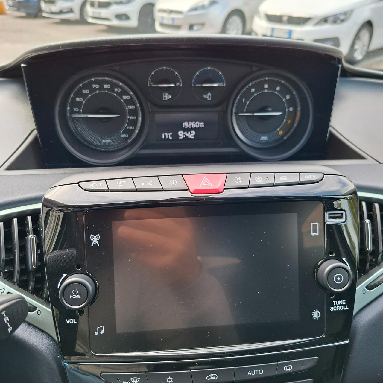 Lancia Ypsilon 1.0 Bz 70 Cv Hybrid Gold +