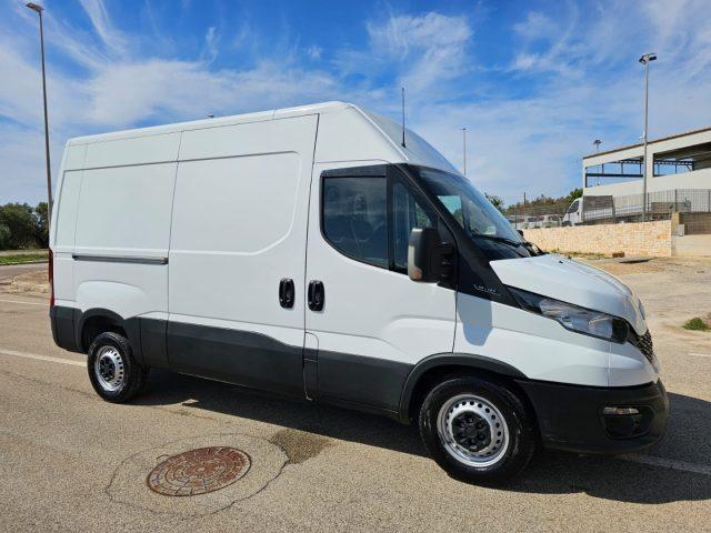 IVECO Daily 35S12V 2.3 HPT PM-TM Furgone