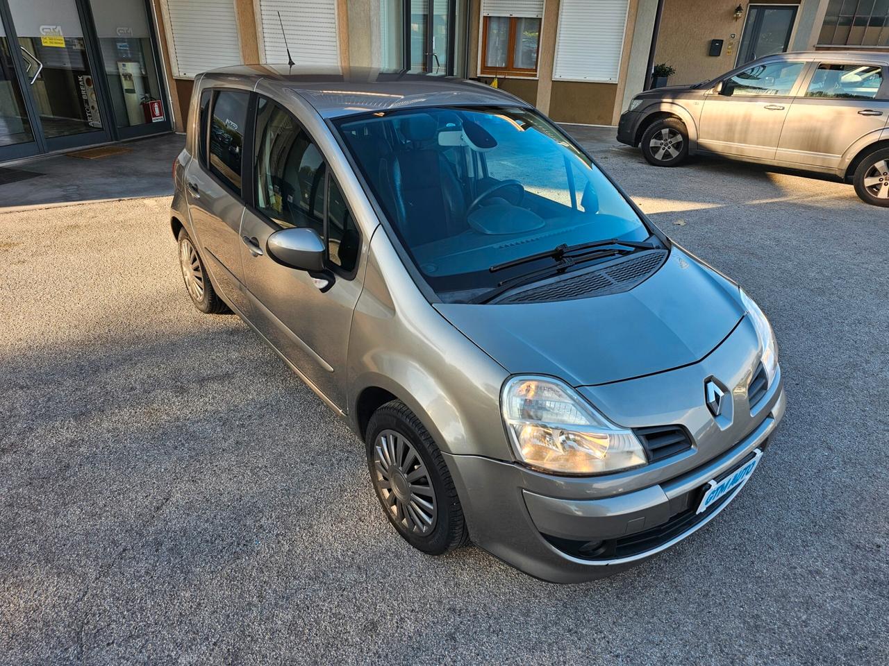 Renault Modus 1.5 dCi 90CV - OK Neopatentati