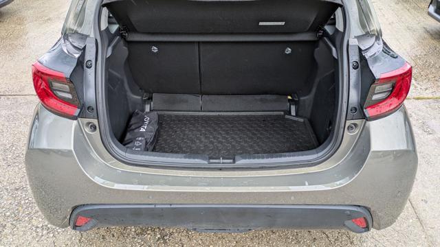 TOYOTA Yaris Hybrid 1.5cc 92cv CAMERA POST. AUTOMATICA CRUISE