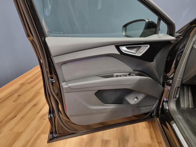 AUDI Q4 e-tron Q4 45 e-tron S Line edition