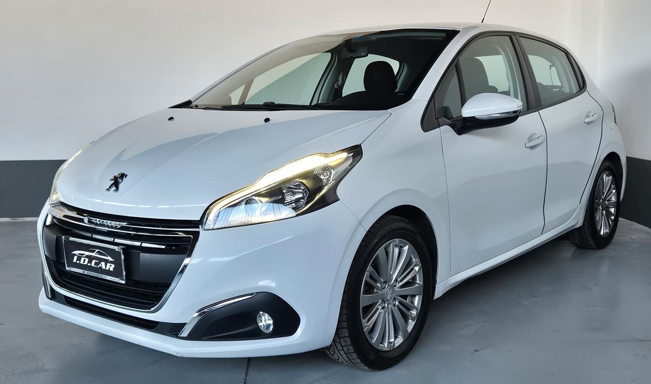 Peugeot 208 PureTech 82 5 porte Allure (NEOPATENTATI)