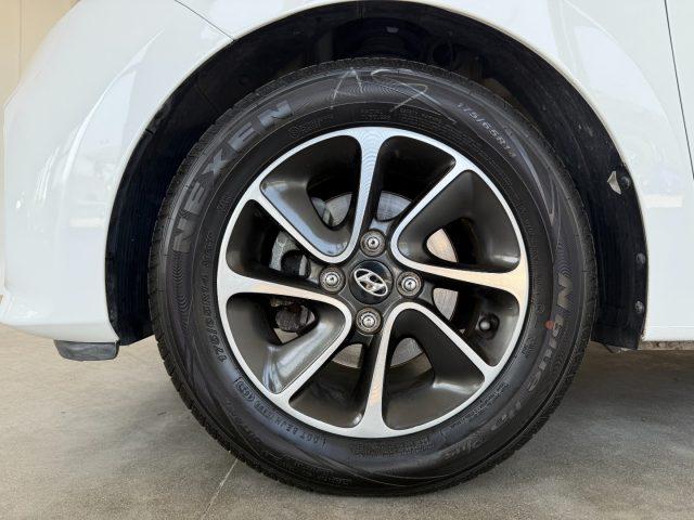 HYUNDAI i10 1.0 GPL Tech NEOPATENTATI / PREZZO REALE
