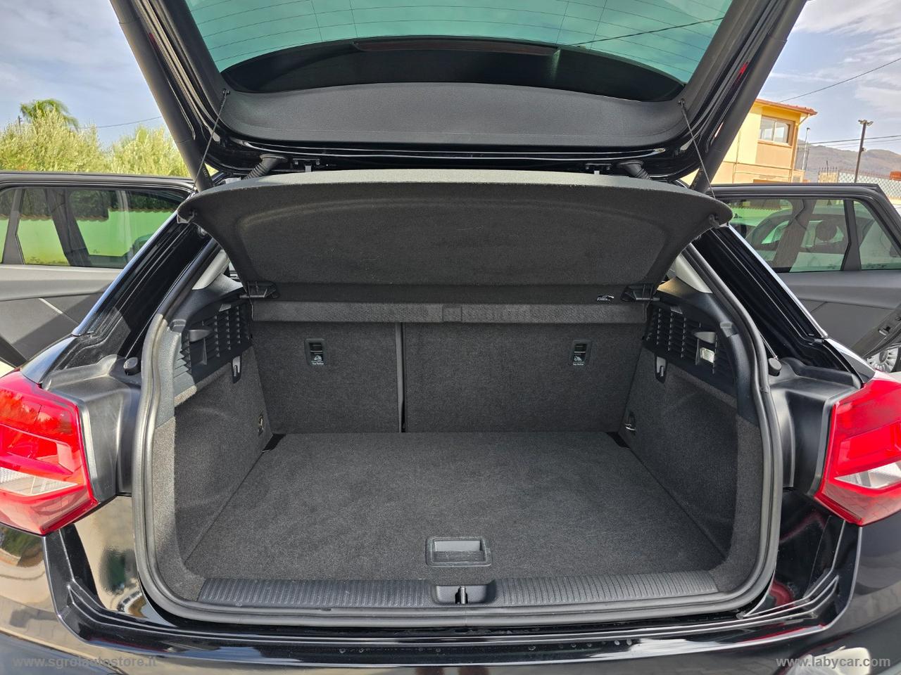 AUDI Q2 30 TDI S tronic