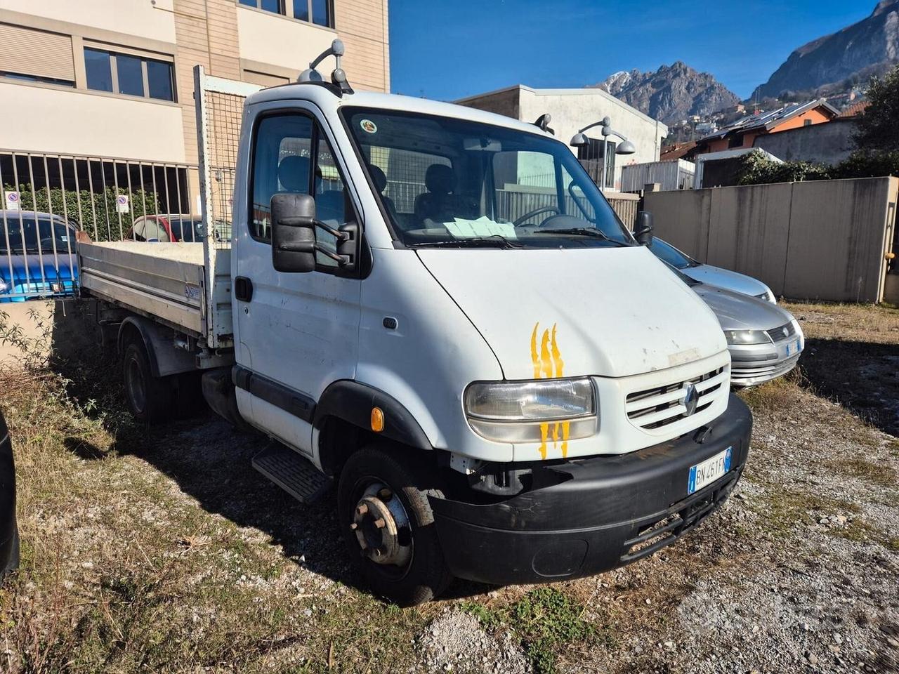 Renault MASCOTTE 2.8 RIBALTABILE TRILATERALE-