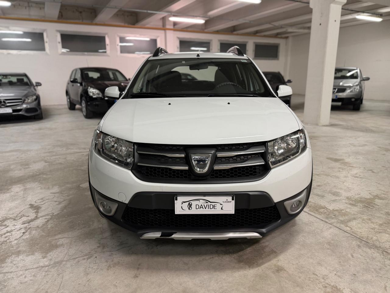Dacia Sandero Stepway 1.6 12V 90CV Prestige