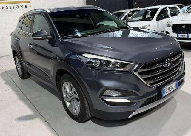 Hyundai TUCSON Neopatentati Cambio Automatico Navigatore