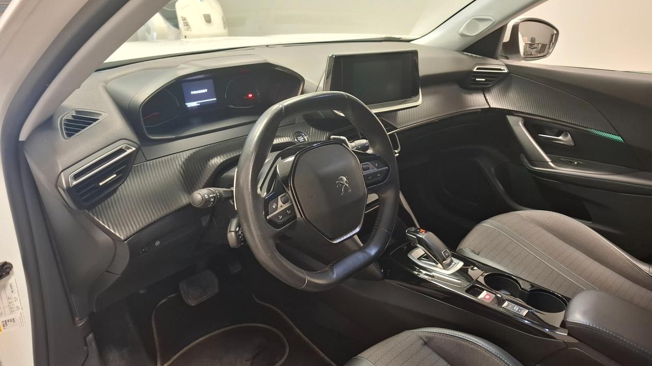 Peugeot 2008 BlueHDi 130 S&S EAT8 Allure