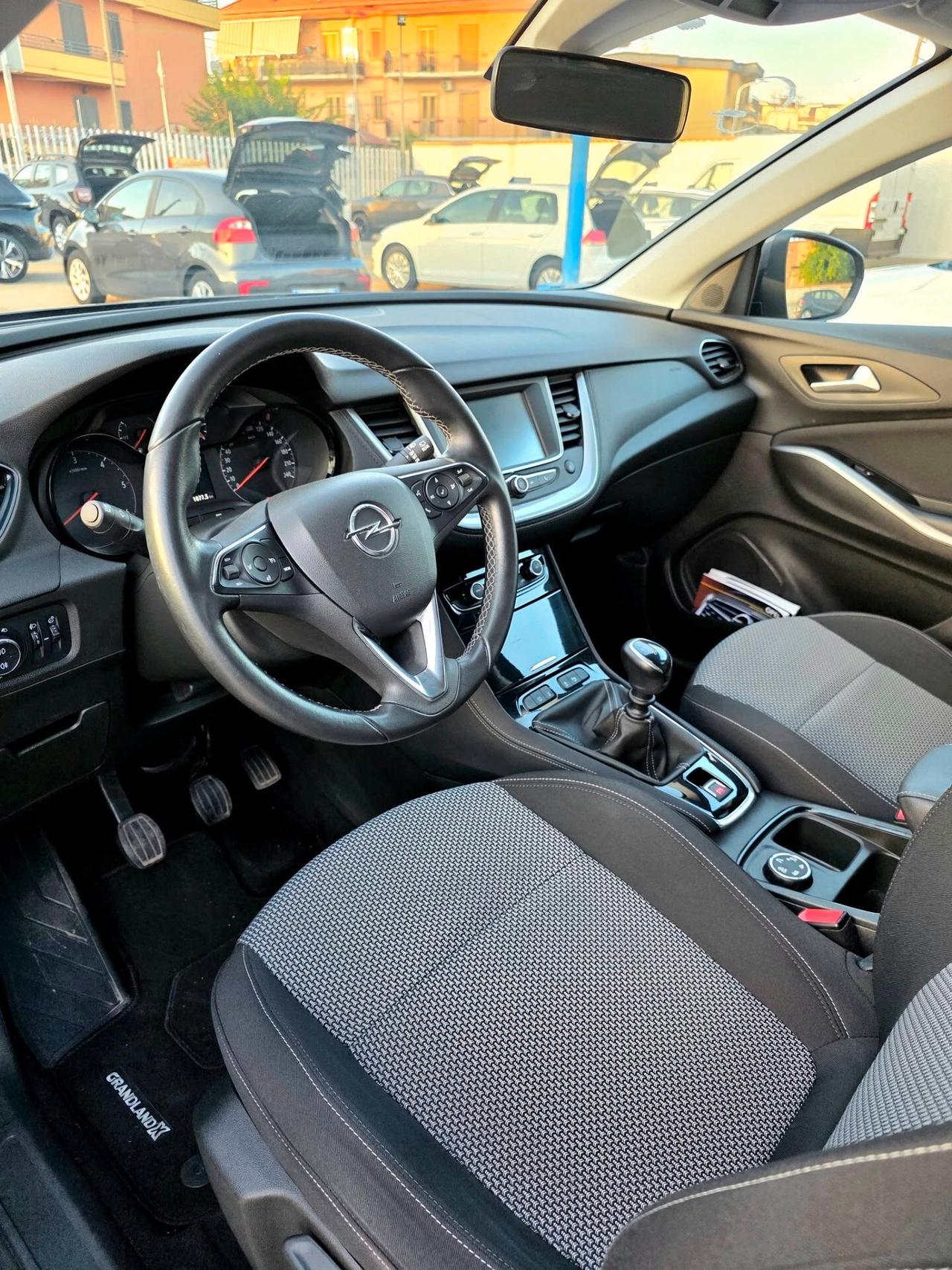 Opel Grandland X 1.5 cdti 131cv Innovation con 72.000 Chilometri