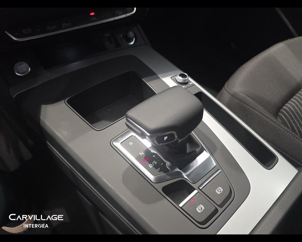 AUDI Q5 35 2.0 tdi mhev 12V Business Advanced s-tronic