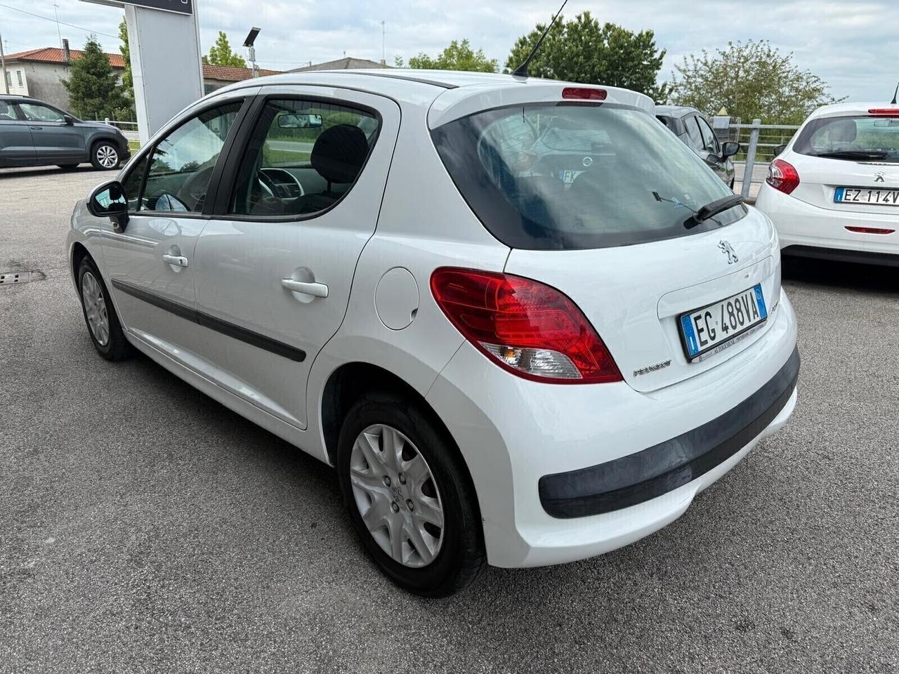 Peugeot 207 1.4 Diesel Neopatentati
