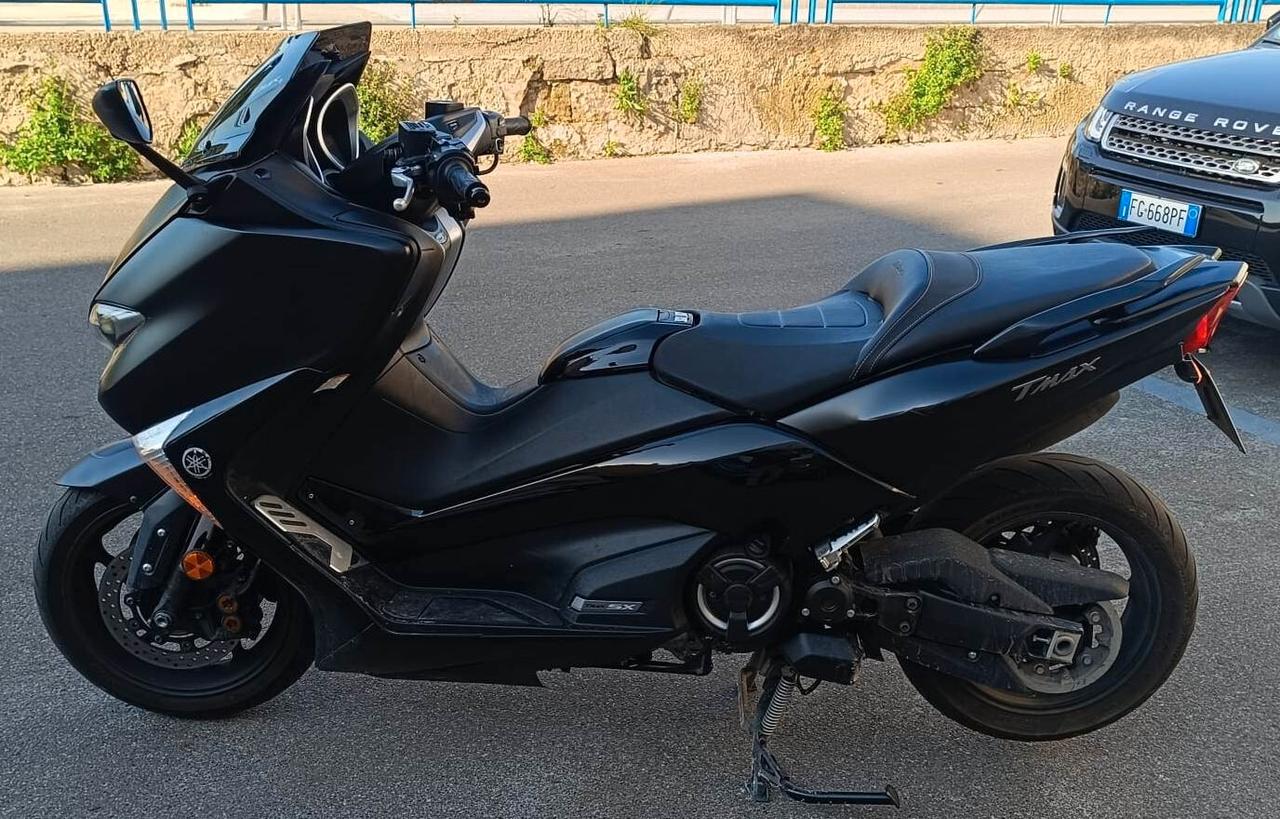 Yamaha TMAX 530