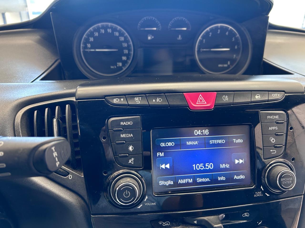 Lancia Ypsilon 1.2 69 CV 5 porte Gold