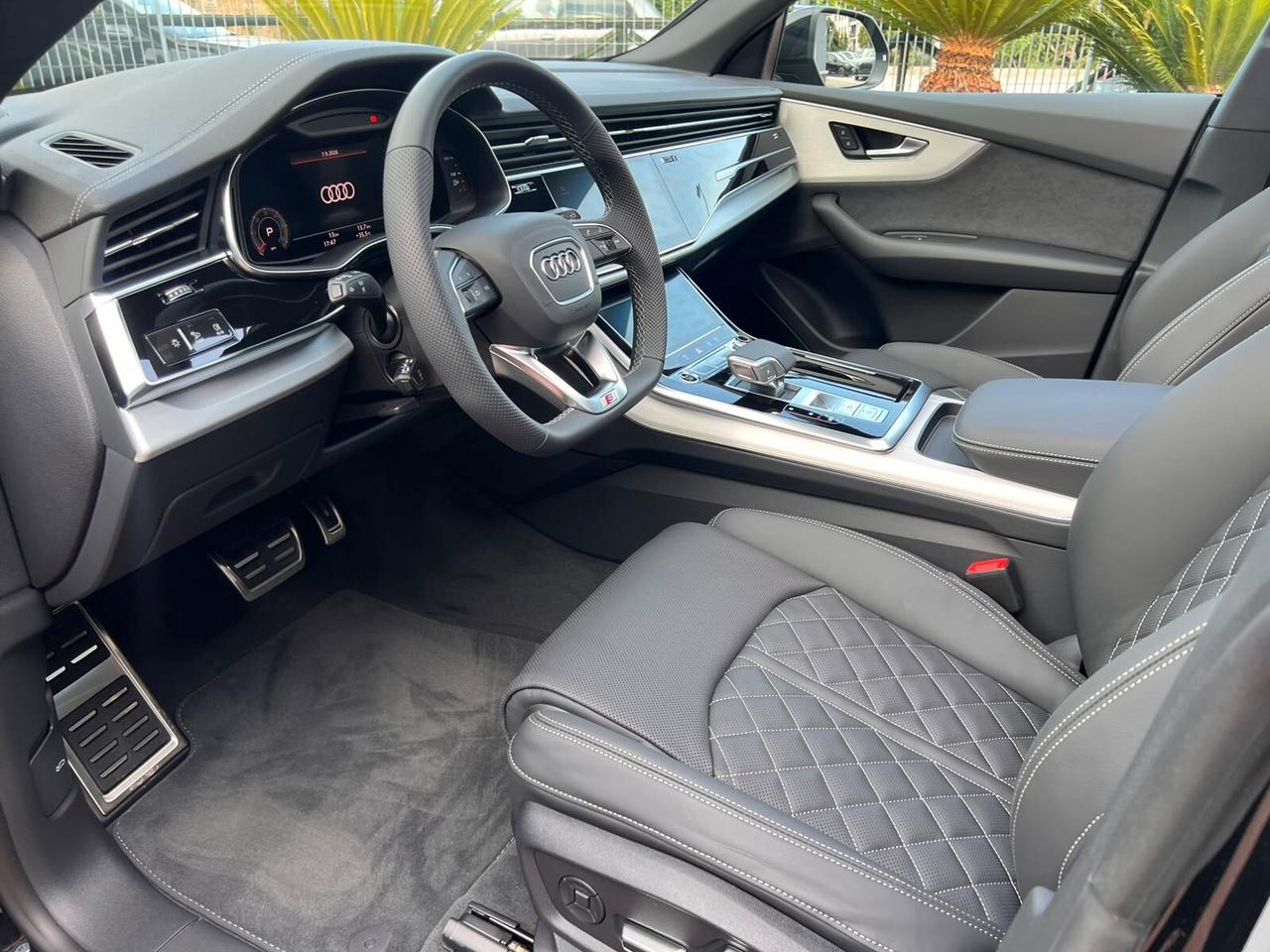 Audi Q8 50TDI S line *TETTO*FULL
