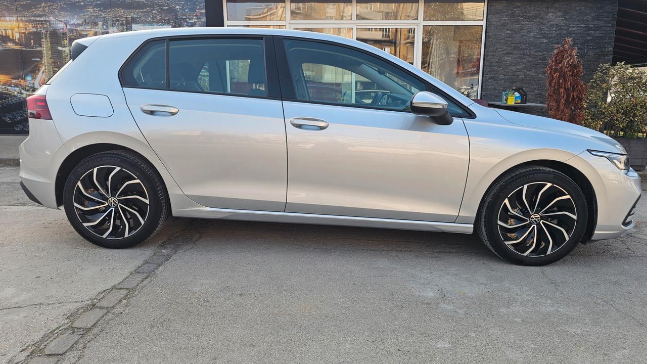 Volkswagen Golf 2.0 TDI SCR Style