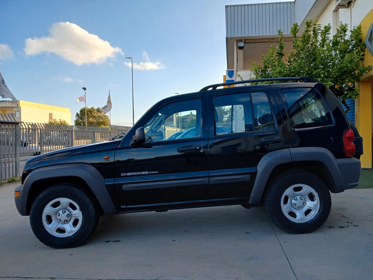JEEP Cherokee Sport 2.800 CRD 150cv 4WD