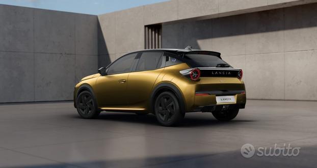 LANCIA Ypsilon Hybrid e-DCT