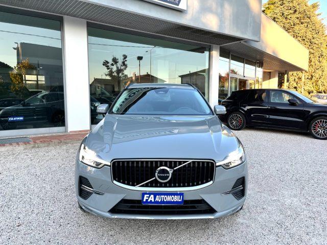 VOLVO XC60 B4 (d) automatico Core