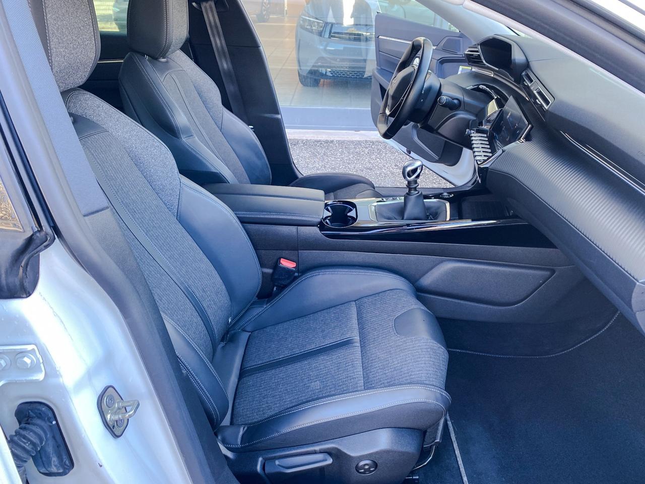 Peugeot 508 BlueHDi 130cv Allure 29.000KM!!!